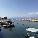 Angel's Place By The Sea Apartman Diakoptó