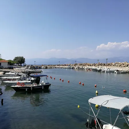 Angel's Place By The Sea Daire Diakopto